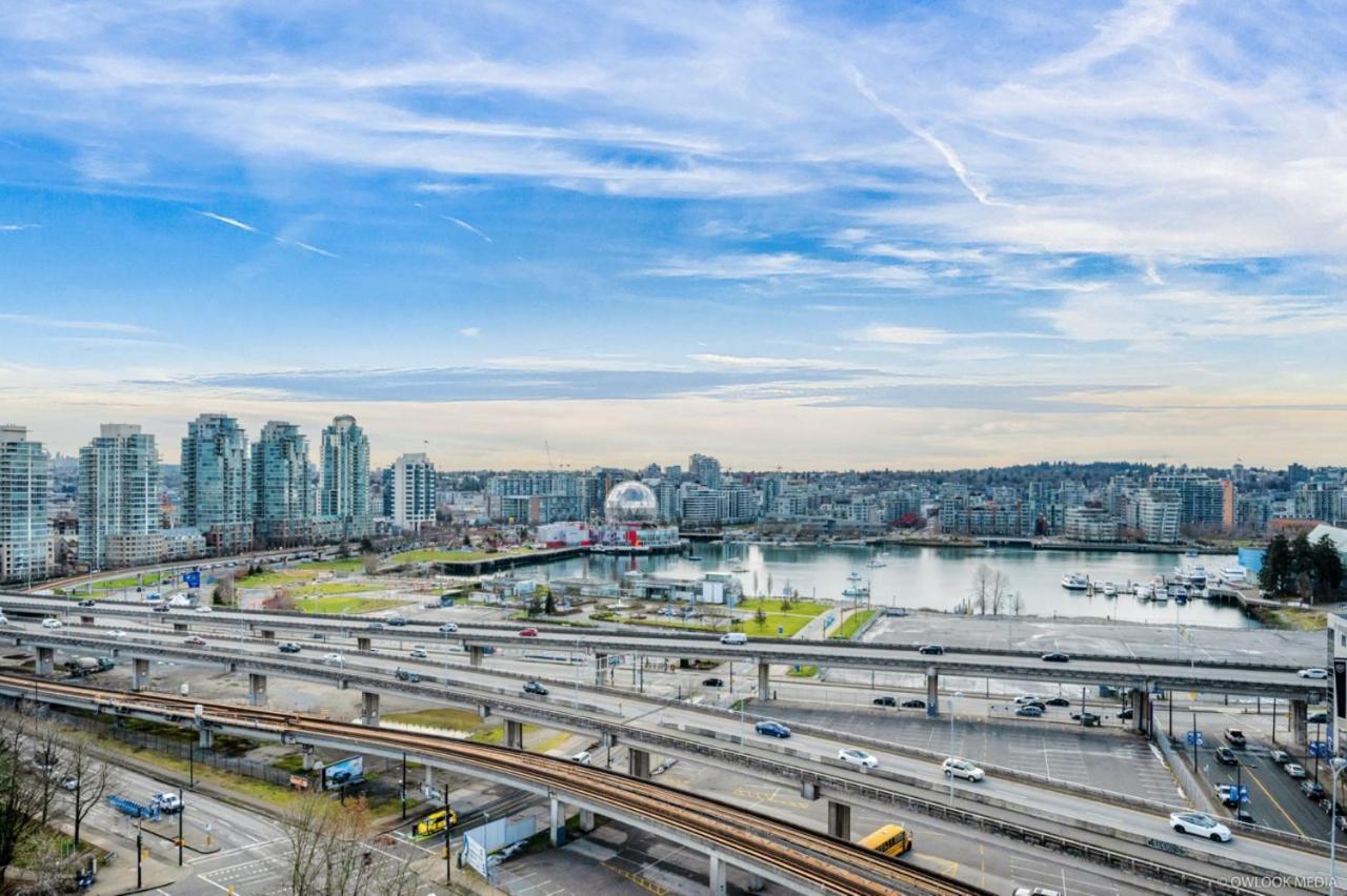 Explore Vancouver Downtown From Luxury 1 Bed/Bath Екстер'єр фото
